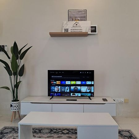 Dahlya Homestay Kuantan Exteriör bild