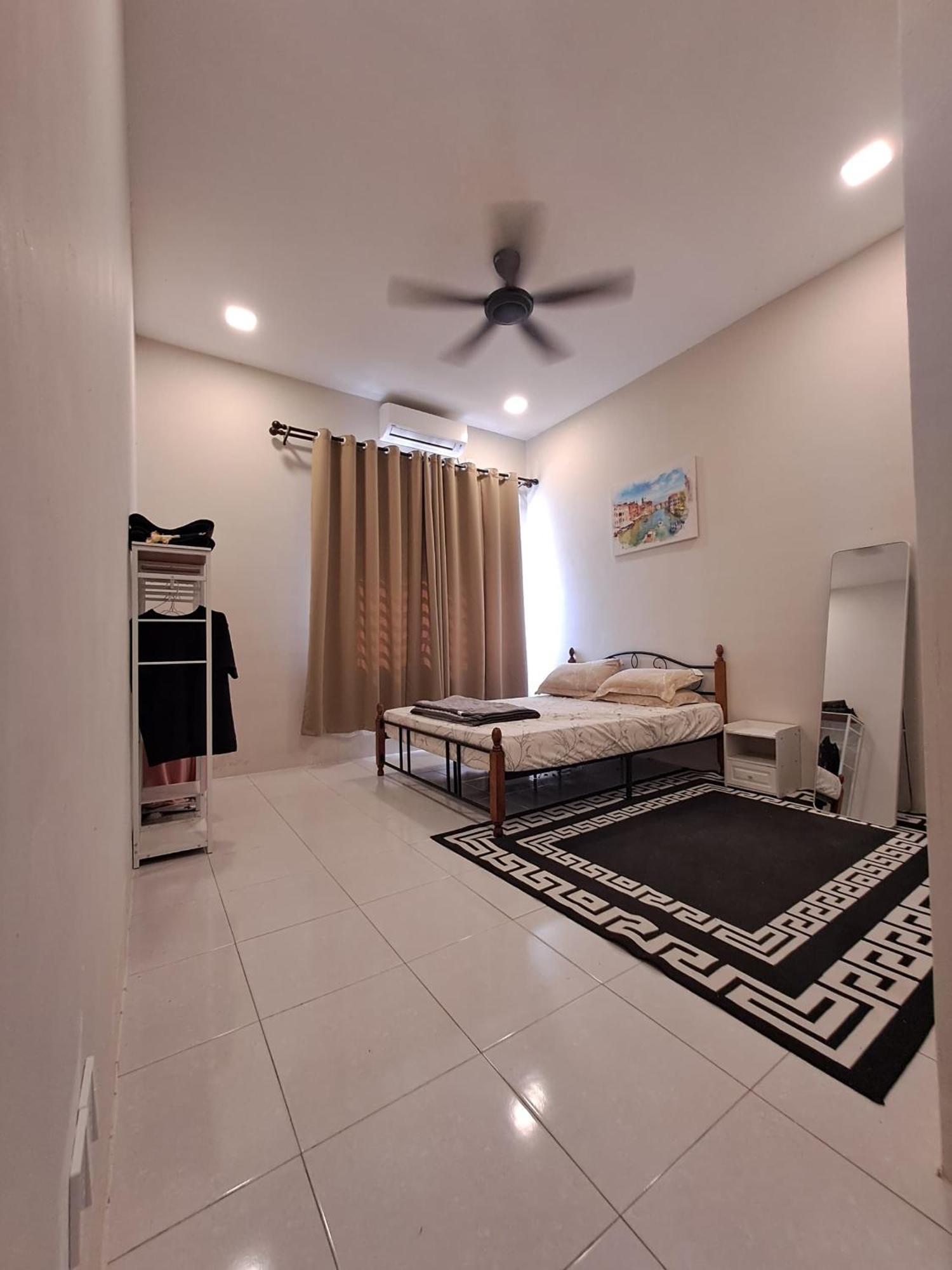 Dahlya Homestay Kuantan Exteriör bild